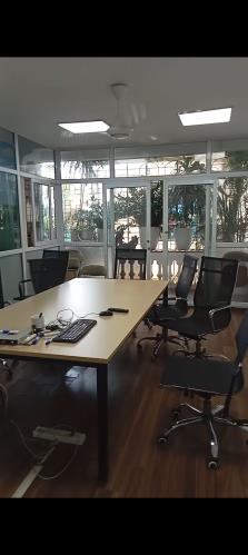 Cần cho thuê nhà phân lô trong ngõ 629 Kim Mã, 55m2, 5 tầng, giá 25 triệu. 0971813682.