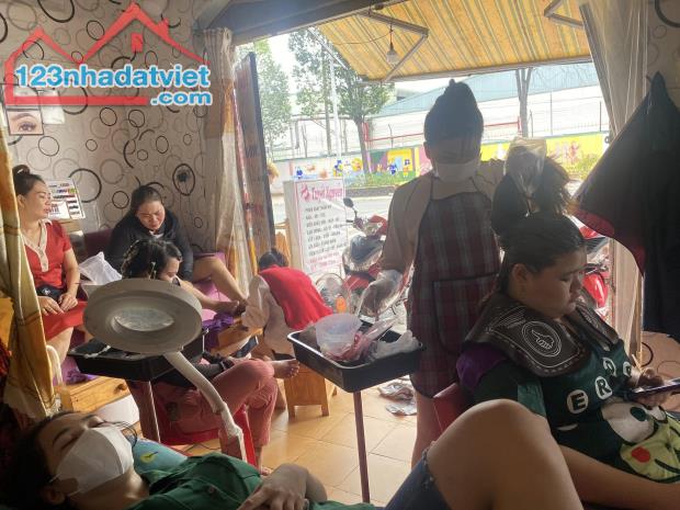 Mình cần sang tiệm nail đầy đủ đồ nghề tại Thành Phố Thuận An - 1