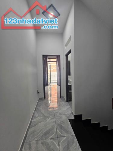 CHÍNH CHỦ Cần Bán Nhanh Căn Nhà  Đẹp Vị Trí Tại Quận Gò Vấp, TP HCM - 2