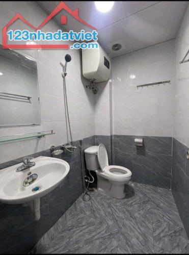 BỒ ĐỀ-LONG BIÊN CHÍNH CHỦ CẦN TIỀN BÁN GẤP 60M2 6 TẦNG MẶT TIỀN RỘNG ĐẸP-KD ĐỈNH 12,9 TỶ - 4