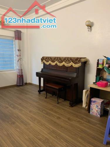 Kinh doanh phê ở sướng-trung tâm Bồ Đề-Long Biên-bán nhanh nhà 5 tầng 55m2 ô tô qua 12 tỷ. - 1