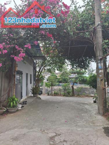NHÀ PHỐ THỦ ĐỨC CHỈ GẦN 5,2TY - VEN SÔNG