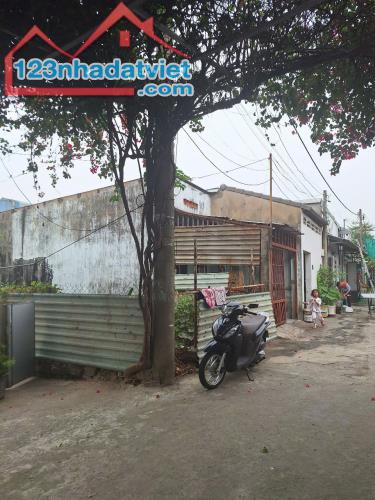 NHÀ PHỐ THỦ ĐỨC CHỈ GẦN 5,2TY - VEN SÔNG - 2