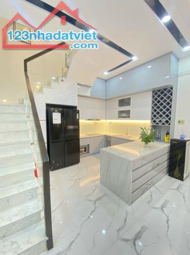 Bán nhà VEW đẹp KDC Đào Tông Nguyên Nhà Bè 60m2 chỉ 4.4 tỷ - 2