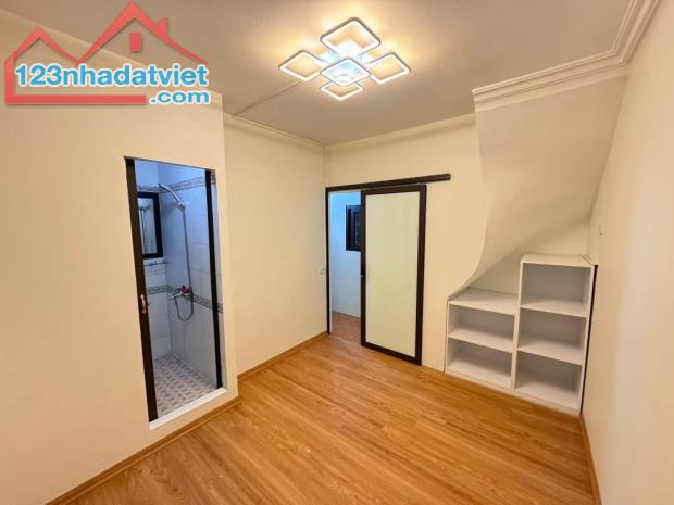 BÁN NHÀ ĐỘI CẤN - BA ĐÌNH | 30M² - 4 TẦNG - GẦN LĂNG BÁC - GIÁ 4 TỶ