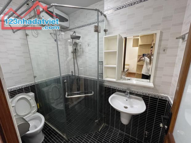 Cho thuê căn hộ 2 p.ngủ (80m2) tại Waterfront City. - 5