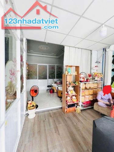 📣📣BÁN NHÀ MẶT TIỀN TRẦN THỊ HÈ VỪA Ở VỪA KINH DOANH - 120M2 NGANG 5 MÉT - ĐANG CHO THUÊ - 1