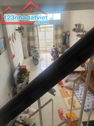 Bán nhà Gò Vấp, sat hẻm xe hơi Lê Quang Định, gần Emart, 44M²x2 tầng, hơn 4 tỷ - 2