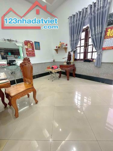 BIỆT THƯ 200M2 - 10 X 20M - KHU TÊN LỬA - AEON BÌNH TÂN - NHỈNH 22 TỈ - 3
