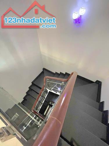 BIỆT THƯ 200M2 - 10 X 20M - KHU TÊN LỬA - AEON BÌNH TÂN - NHỈNH 22 TỈ - 4