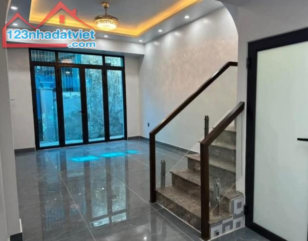 Bán nhà Hàng Kênh, Hàng Kênh, Lê Chân, Hải Phòng. 3 tầng, 40m2, 2,89 tỷ. Ngang 4m, d2 - 2