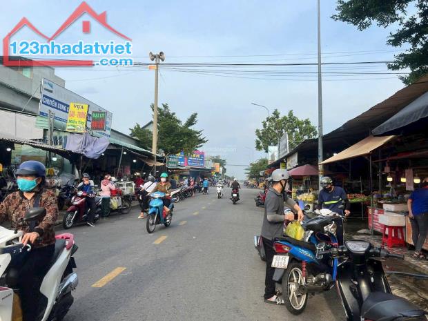 ĐẤT BÀU BÀNG - 150M2 - SỔ HỒNG SẴN - CÓ NHÀ SẴN