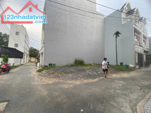 Bán Lô Đất Góc 2 Mặt Tiền gần TTTM Vincom Biên Hoà, cách đường Phạm Văn Thuận vô 300M - 1