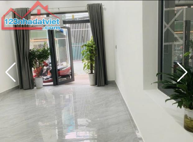 Nhà 3 tầng đường Hoàng Diệu . DT:78m . Ngang 5m nở hậu . Giá : 4tỷ650 thương lượng - 1