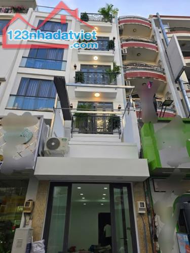 Nhà Mặt Tiền Đường Nguyễn Biểu Phường 2 Quận 5.