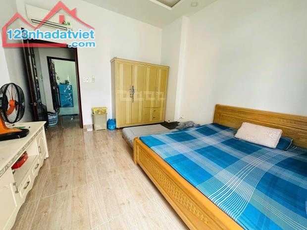 Bán nhà Nguyễn Thái Bình P4 Tân Bình 43m2, HXH, 4 tầng, giá chỉ 5,3 tỷ TL - 4