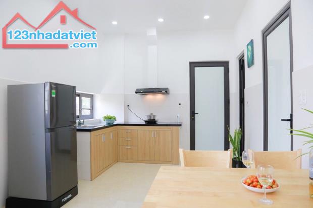 Bán nhà 5 tầng đường nhánh Nguyễn Văn Thoại, 9ph full nội thất dòng tiền 30tr, Mỹ An 15 tỷ