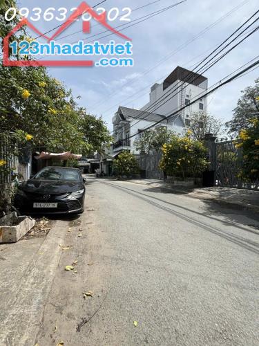 Nhà Mặt Tiền Đỗ Văn Dậy Tân Hiệp Hóc Môn 450m2 Ngang Khủng 10m