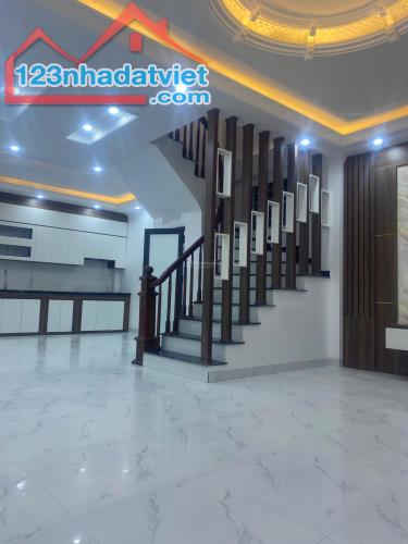 ⚜️ NHÀ NGŨ HIỆP, THANH TRÌ,  Ô TÔ VÀO NHÀ, 50M2 5T XÂY MỚI MT 4.7M, CHỈ 7.4 TỶ ⚜️ - 1