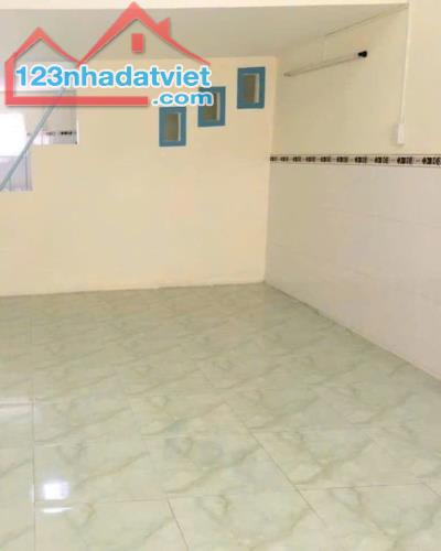 Bán nhà GẦN ĐƯỜNG LỚN VÀ KDC NAM LONG, 42m2, KHU HIỆN HỮU, Huỳnh Tấn Phát, Quận 7. - 4