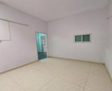 Sắp định cư, bán gấp nhà mặt tiền Trần Thủ Độ, gần chợ Nguyễn Sơn, vị trí đẹp, 4.9 tỷ. TL