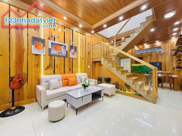 Siêu mẫu mới về, chân dài tới đầu gối, ngay trường, chợ, siêu thị, tiện ích bao la. - 1