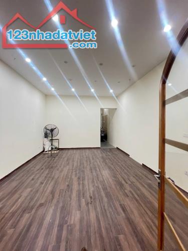 Bán nhà mặt ngõ kinh doanh-ô tô qua-Hồng Tiến-Nguyễn Văn Cừ-Long Biên-55m2 4 tầng 11,2 tỷ - 5