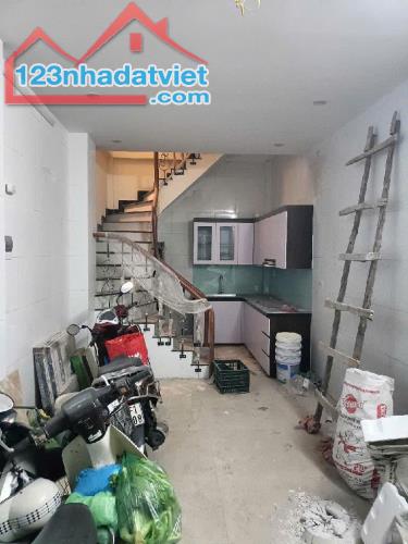 BÁN NHÀ HÀO NAM, ĐỐNG ĐA 35M2, 5 TẦNG, GIÁ TỐT 7.2 TỶ - NGÕ THÔNG, KINH DOANH - 5