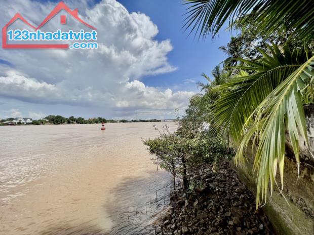 Giá 13,5 tỷ. View sông giá rẻ TP Biên Hoà, P. Bửu Hoà. 1050m có 550m thổ cư đường oto. - 1