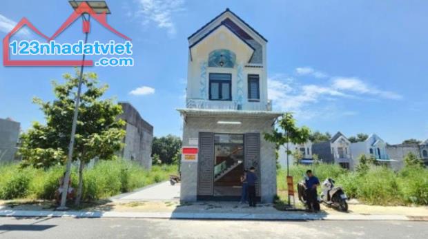 Bán nhà TP Tân Uyên - giá 1 tỷ 650