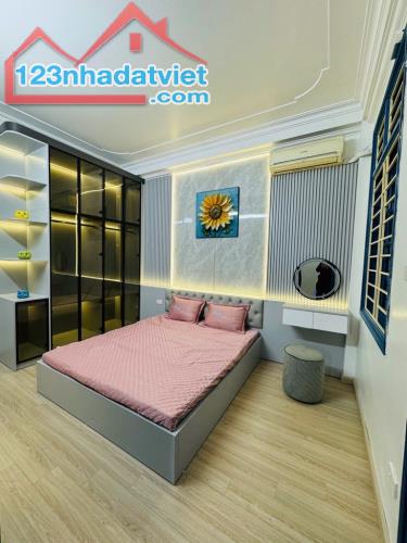 CHÍNH CHỦ CẦN BÁN NHÀ TẠI DƯƠNG QUẢNG HÀM - QUẬN CẦU GIẤY - 2