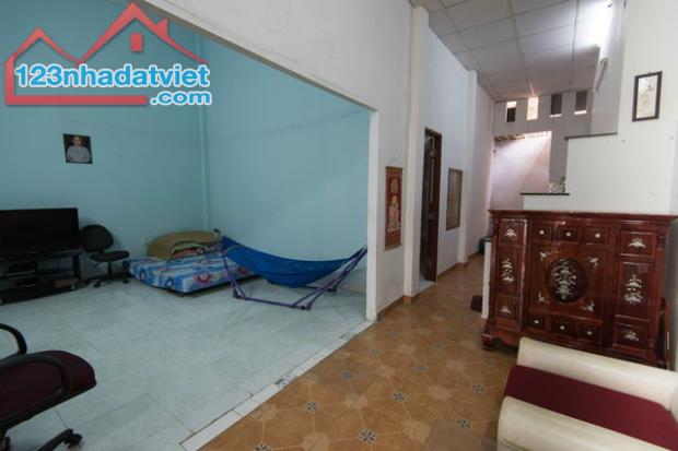 💥 Nhà 82M2, nở hậu siêu to khổng lồ- Bán nhà quận 3 - 4