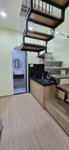 NHÀ HẺM KHU PHỐ TÂY NGUYỄN THIỆN THUẬT GIÁ CHỈ 1,5 TỶ - 2