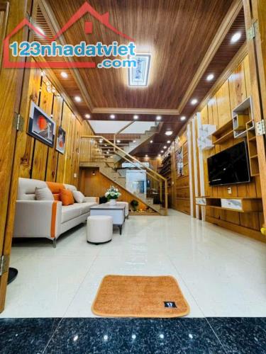 💥🌼 LÊN SÓNG CĂN NHÀ PHỐ - HẺM 5 M XE HƠI THÔNG - NGAY CHỢ THẠCH ĐÀ 🏡Vị trí: Đường Số 59
