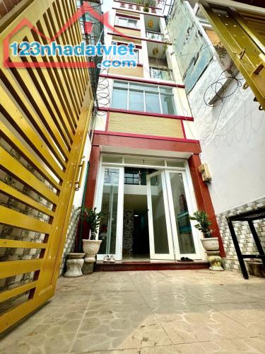 🌟 {QUẬN 5} Bán Gấp Nhà HXH 20M Ra MT Lê Hồng Phong 51m, 5Tầng, Nhà Đẹp Full Nội Thất Vào