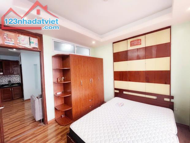 Bán căn hộ chung cư phố Chùa Bộc, Đống Đa, nhà đẹp ở luôn, ngõ rộng thông, gần ô tô - 2