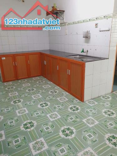 Bán nhà mặt tiền Phú Lộc 14, DT 80m2 hướng Đông Nam, giá chỉ 3,8 tỷ - 1