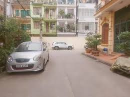 Bán nhà 7,5 Tầng  phân lô Hoàng Quốc Việt 65m2  giá 21,3tỷ - 2