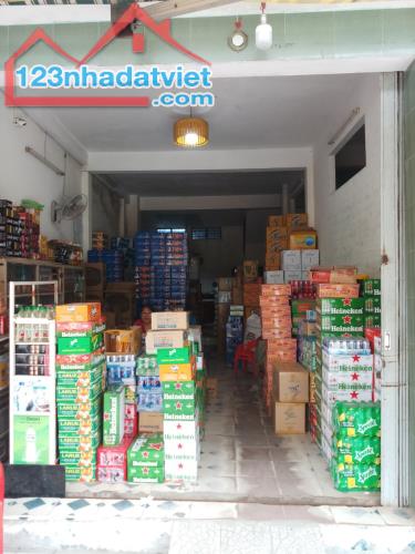 Bán nhà 2 tầng Mt đường Trần Cao Vân đoạn gần Nguyễn Đức Trung DT 68m2 giá 7ty9