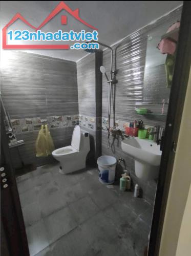 BÁN NHÀ ĐẸP 1.69 TỶ 3 TẦNG 45M2 ( ĐÔNG BẮC ) NGÕ ĐOÀN TRẦN NGHIỆP - 3