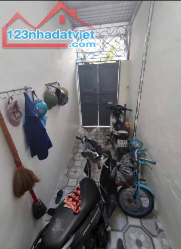 BÁN NHÀ ĐẸP 1.69 TỶ 3 TẦNG 45M2 ( ĐÔNG BẮC ) NGÕ ĐOÀN TRẦN NGHIỆP - 4