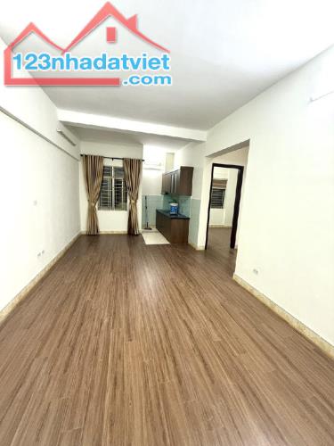 Bán căn hôn 2 PN toà H3 kdt Việt Hưng , căn góc nhà đẹp , view thoáng - 5