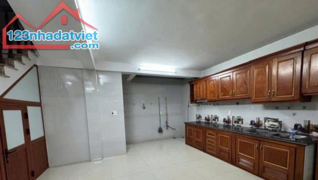 Bán nhà 4 tầng Chợ Hàng, Dư Hàng Kênh, Lê Chân, 129m2, chỉ 12.9tỷ - 1