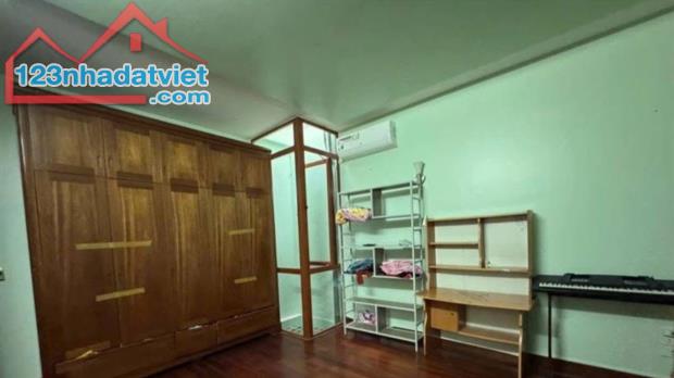 Bán nhà 4 tầng Chợ Hàng, Dư Hàng Kênh, Lê Chân, 129m2, chỉ 12.9tỷ - 4