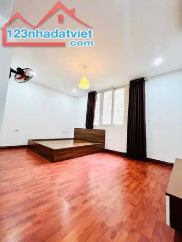 BÁN GẤP NHÀ,LẠC LONG QUÂN,2 THOÁNG,GẦN HỒ TÂY,43m GIÁ 8.5 TỶ. - 2