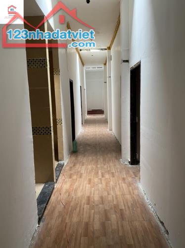 Cho Thuê Mặt Bằng Mặt Tiền tại Quận Gò Vấp, TPHCM_DT:17.5m x 27m (Nở hậu 20m). Giá 199 - 3
