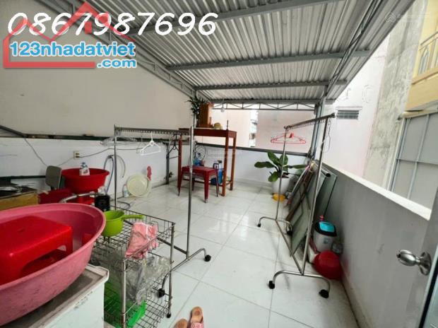 Bán Nhà 3 Tầng Hẻm Trung Tâm TP. Nha Trang - Giá 4,2 Tỷ - 1