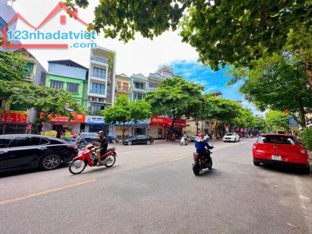 Bán gấp nhà 275m2 MP Ngọc Lâm-Long Biên-Hàng xóm phố cổ-Kd sầm uất, chỉ 72.5 tỷ. - 1