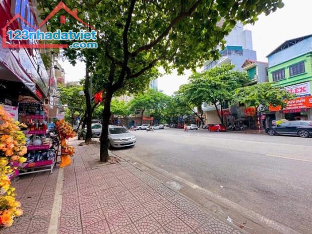 Bán gấp nhà 275m2 MP Ngọc Lâm-Long Biên-Hàng xóm phố cổ-Kd sầm uất, chỉ 72.5 tỷ. - 2