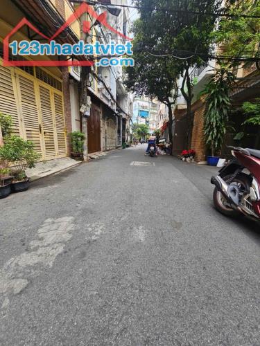 Bán nhà 3 tầng khu sân bay – Gải Phóng – Tân Bình – hẻm xe hơi – 68m2 – 12.7Tỷ